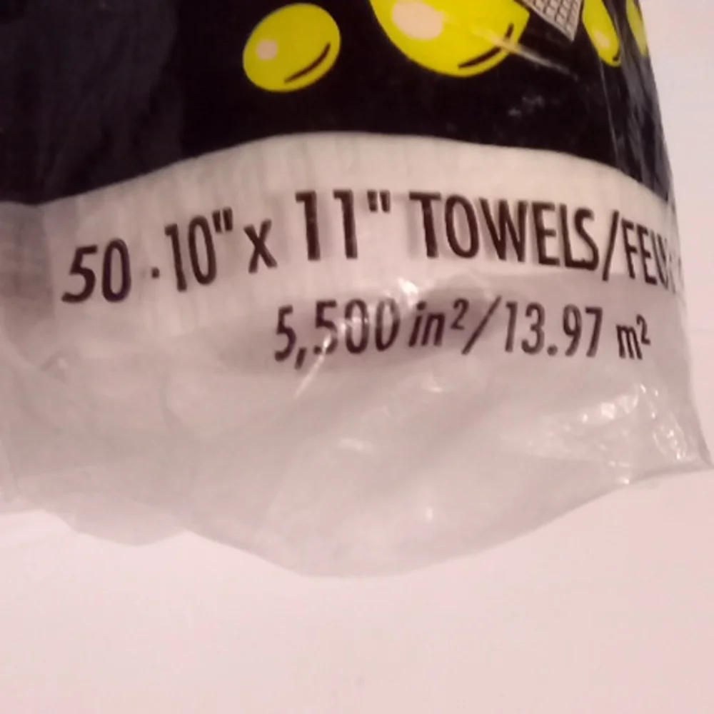 New PetSmart super absorbent 4ply plastic back towels#50